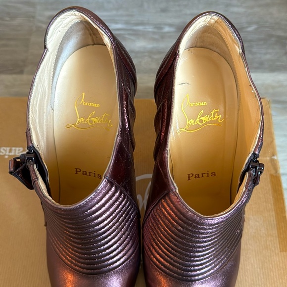 CHRISTIAN LOUBOUTIN - Picture 2 of 6